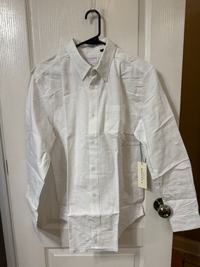Five Four Men's Arrowhead White Button Down Shirt Size Medium 02F-03-605-WHT
